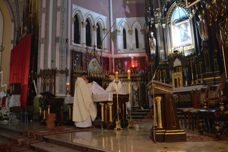 Wielki Czwartek – Pamiątka Miłości i Służby