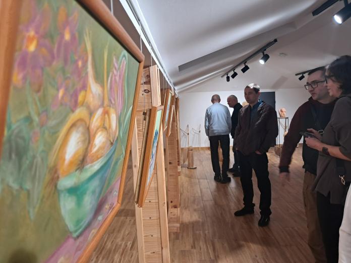 Wystawa malarstwa Beaty Plińskiej i rzeźby Jacka Gałczyńskiego w Konstantynowie